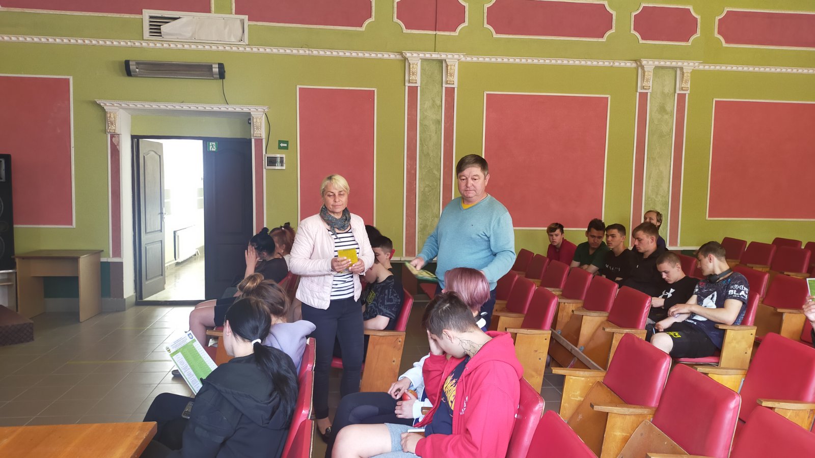 IMG-433778d9fe3d28d238b61cdb8fa73122-V